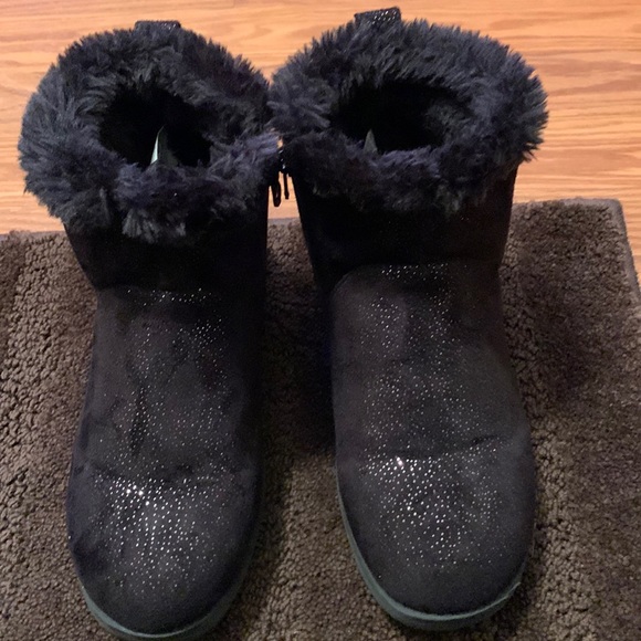 Ankle Boot - Picture 1 of 2